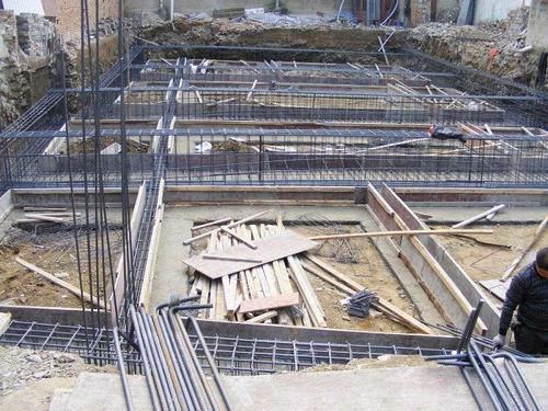 青島加固公司詳談地基下沉那樣的工程建筑安全事故